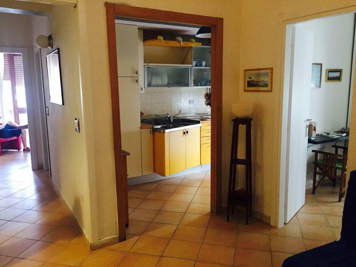 Caio Asinio Apartment *
