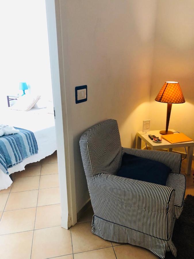 Caio Asinio Apartamento Nápoles